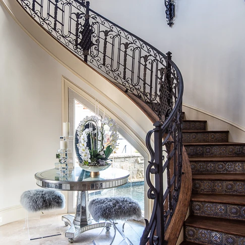 Purchasing & Delivery Coordination